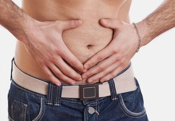 La douleur dans le bas-ventre est un signe caractéristique de la prostatite chez l'homme. 